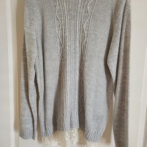 Pullover sweater with lace trim